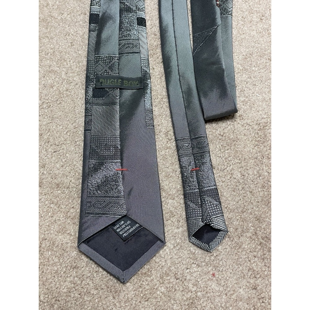 Vintage Bugle‎ Boy USA Necktie Tie Metallic Gray Silver Geometric Design